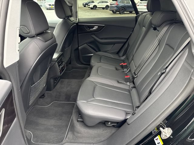 Used 2023 Audi Q8 Premium Plus w/ Premium Plus Package AWD/4WD image 14