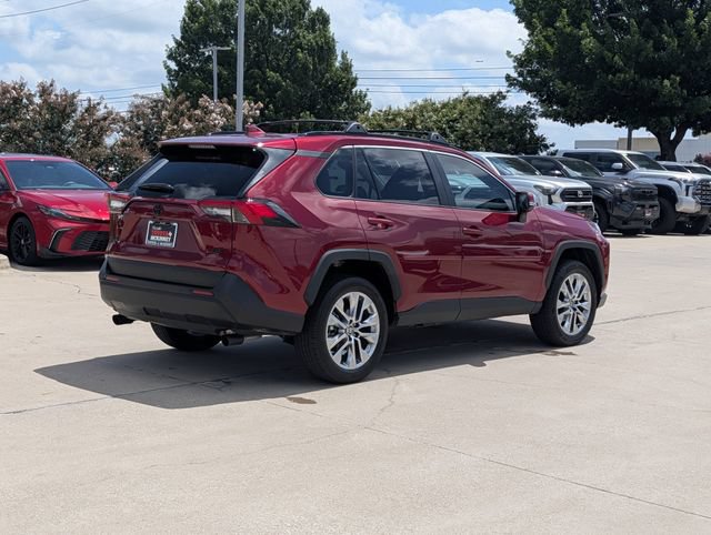 Used 2025 Toyota RAV4 XLE Premium FWD image 6