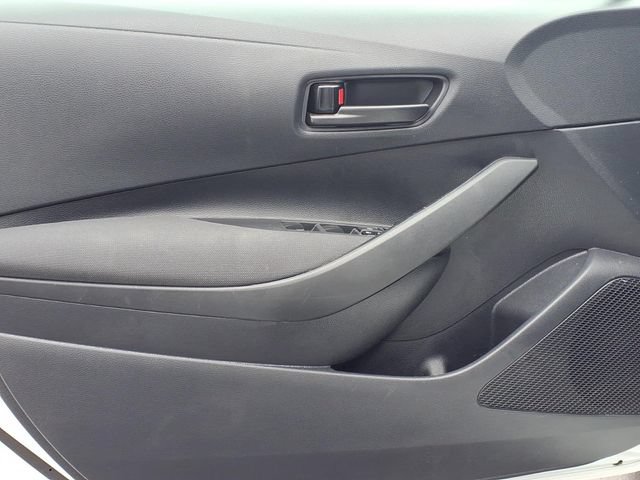 Certified 2025 Toyota Corolla LE FWD image 14