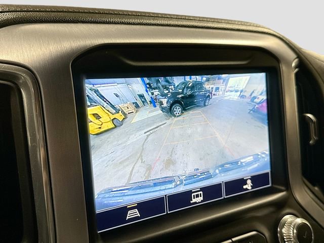 Used 2021 GMC Sierra 1500 SLT w/ SLT Premium Package image 16