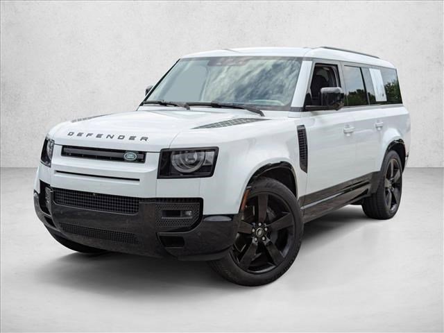 Used 2024 Land Rover Defender 130 X-Dynamic SE video 1