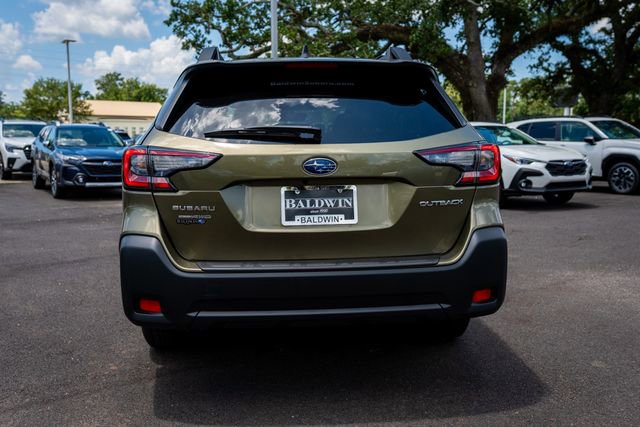 Certified 2025 Subaru Outback Premium image 5