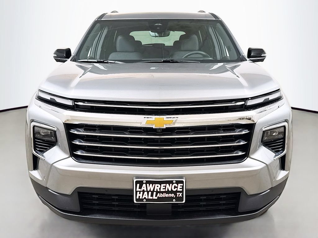 New 2026 Chevrolet Traverse LT w/ Enhanced Driving Package FWD image 2