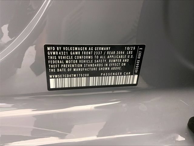 New 2026 Volkswagen GTI SE FWD image 9