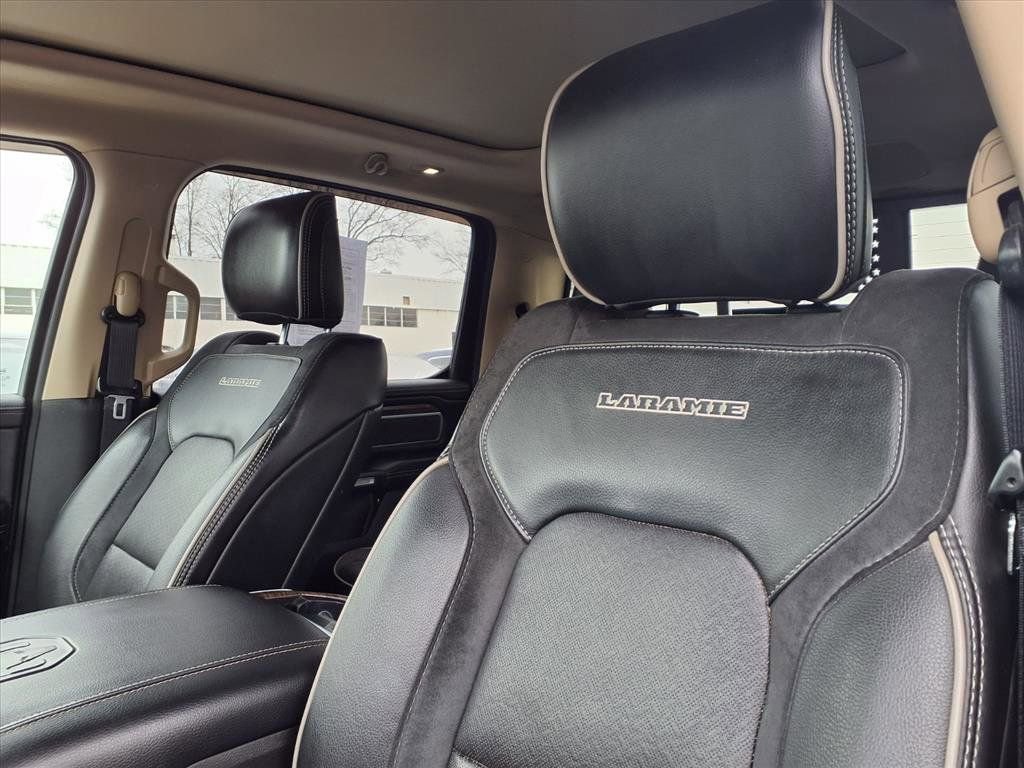 Used 2019 RAM 1500 Laramie image 10