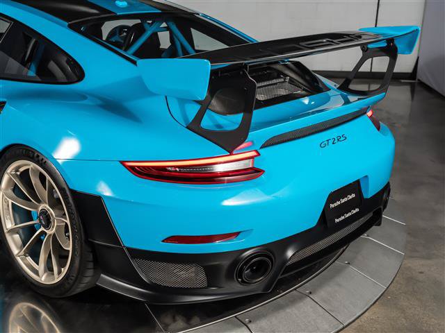 Used 2018 Porsche 911 GT2 RS RWD image 39