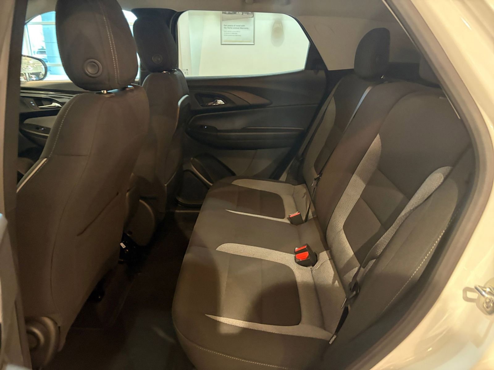 Used 2025 Chevrolet TrailBlazer LT image 23