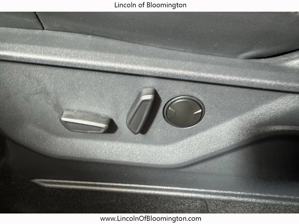Used 2025 Ford Expedition Tremor AWD/4WD image 50