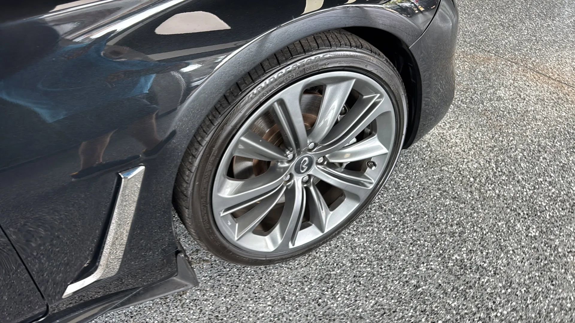 Used 2018 INFINITI Q60 3.0t Sport w/ Sensory Package 3.0T Sport AWD/4WD image 30