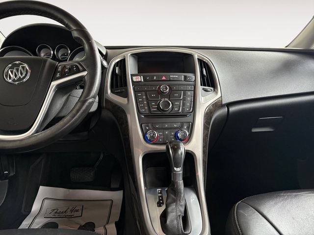 Used 2014 Buick Verano Leather FWD image 9