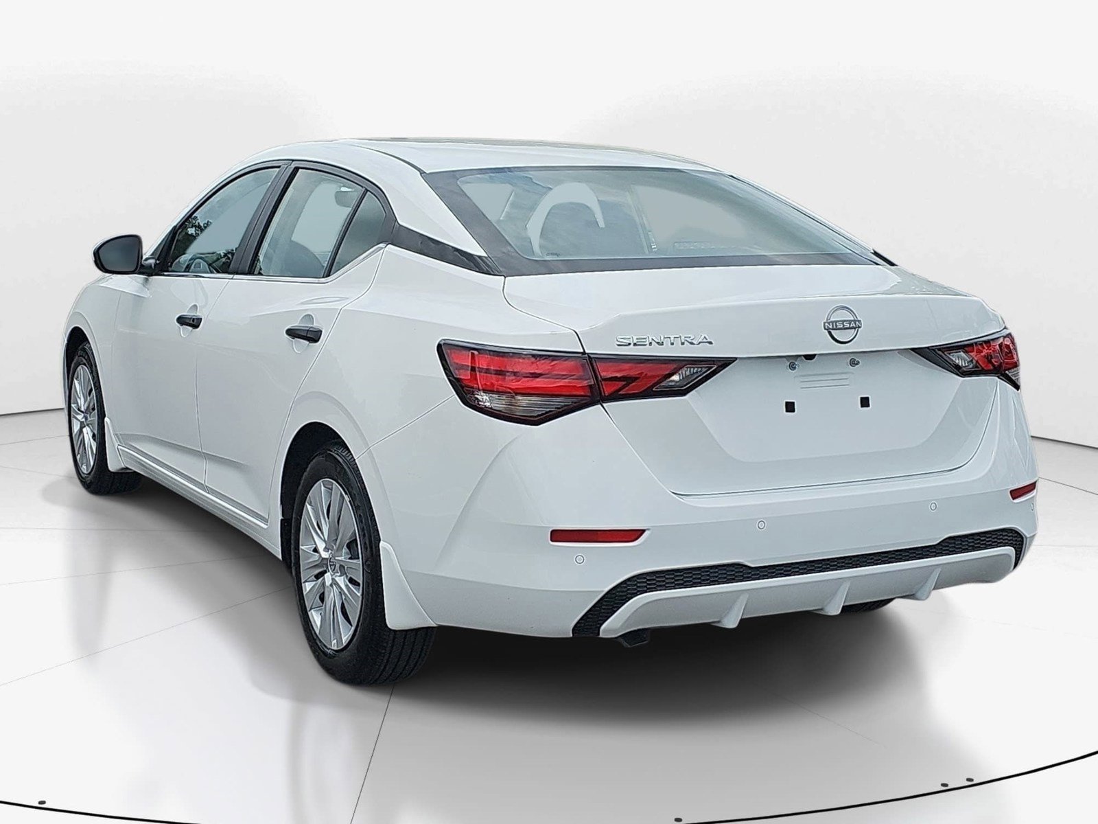 Used 2025 Nissan Sentra S FWD image 6