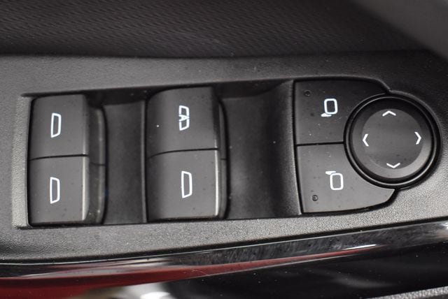 Used 2025 Chevrolet Equinox LT AWD/4WD image 21