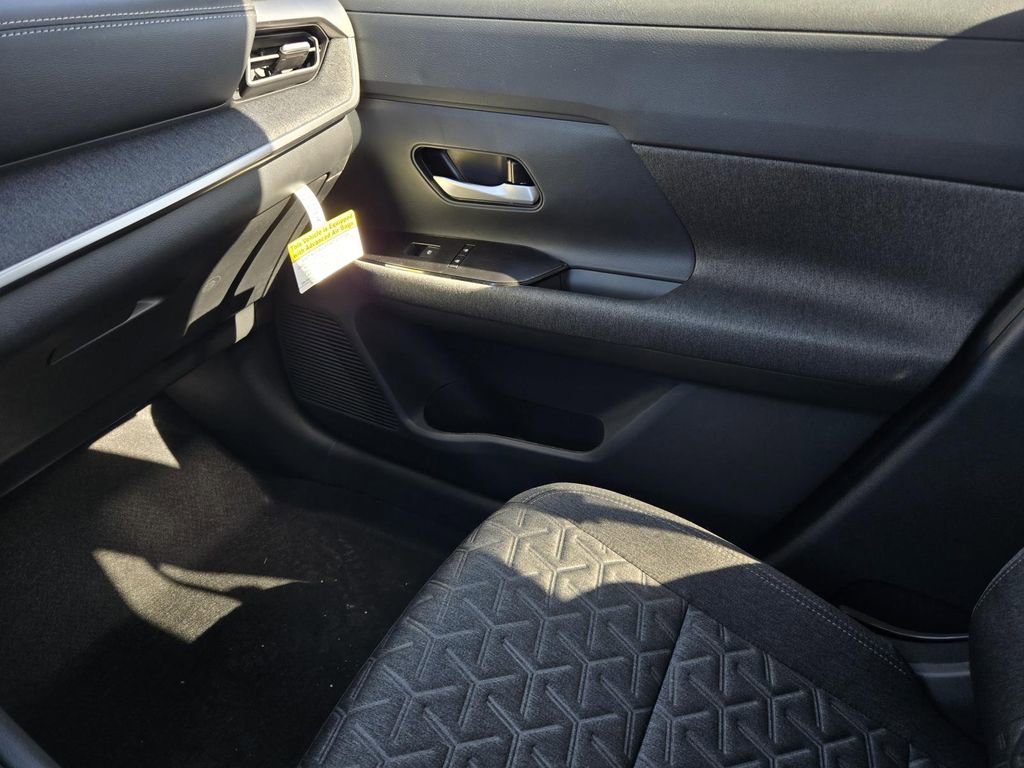 New 2026 Nissan Kicks SV image 22