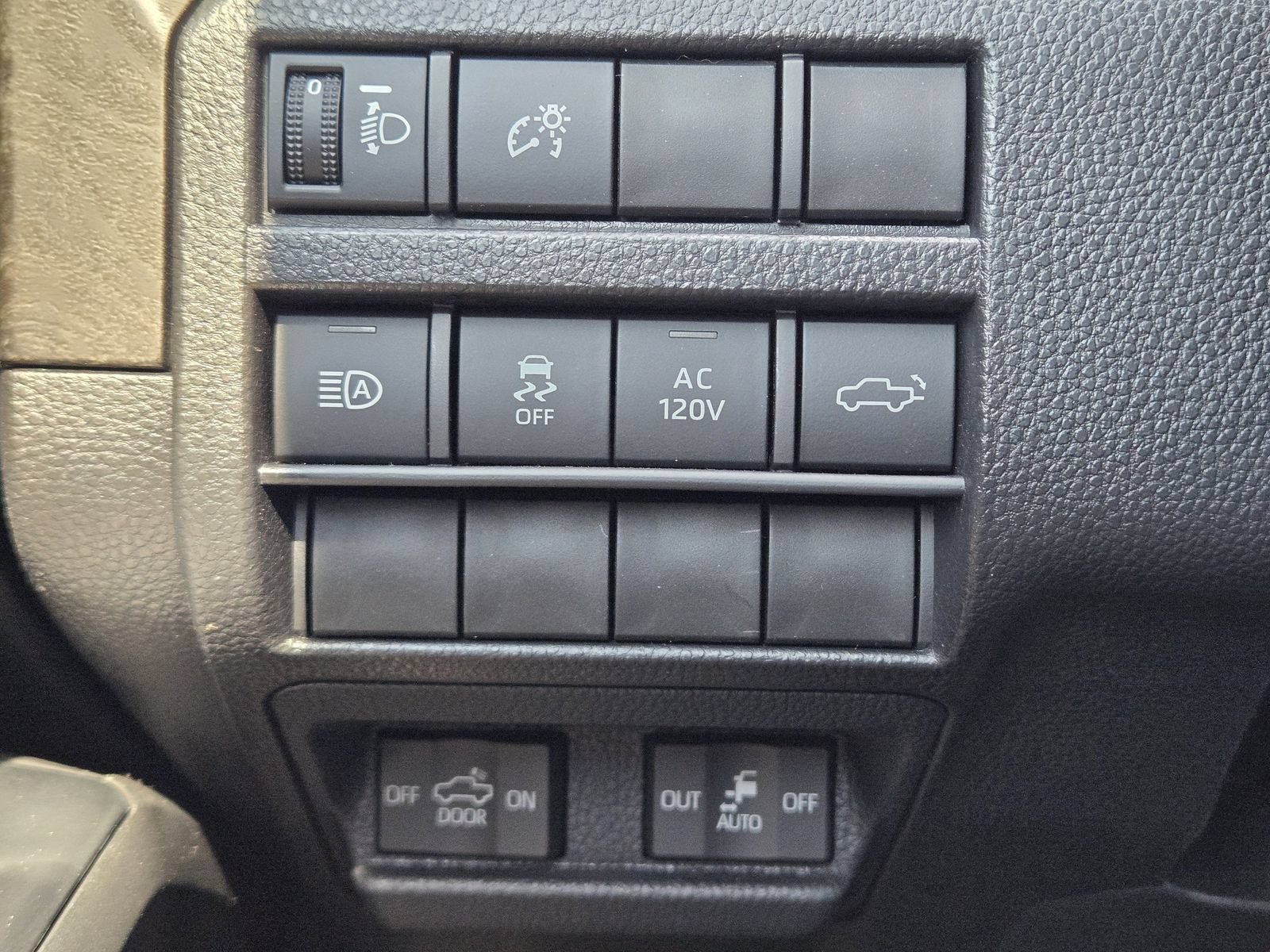 New 2026 Toyota Tacoma Limited AWD/4WD image 20