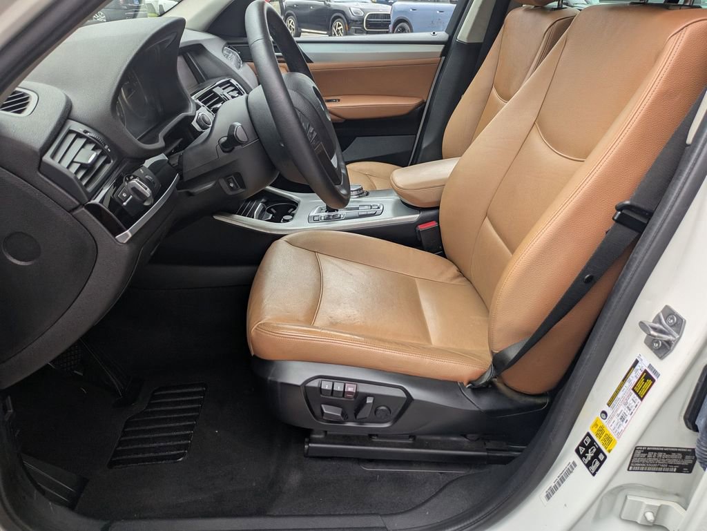 Used 2016 BMW X3 xDrive28i AWD/4WD image 11