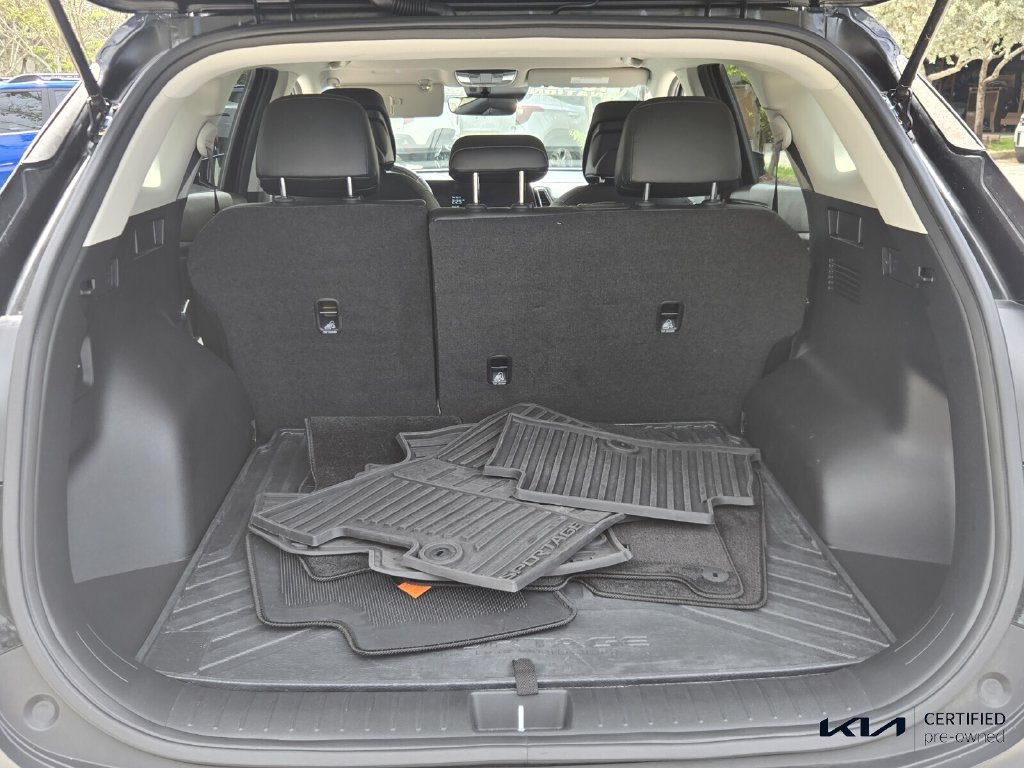 Certified 2024 Kia Sportage EX FWD image 14