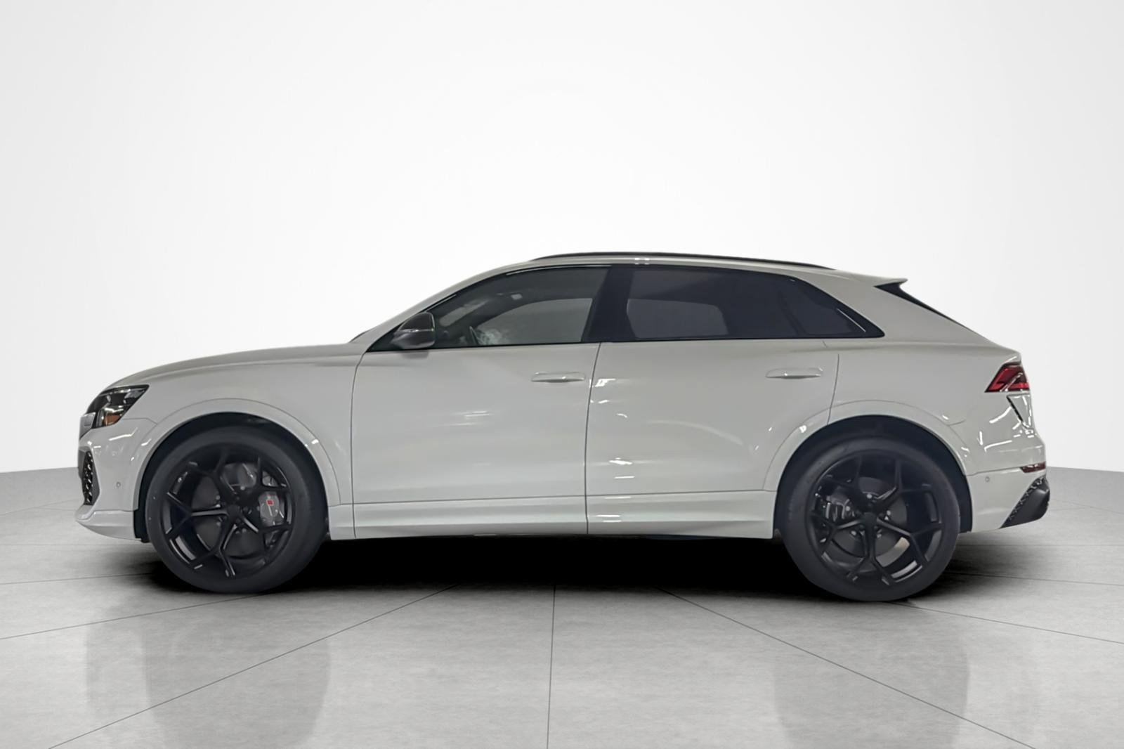 New 2026 Audi RS Q8 performance AWD/4WD image 3