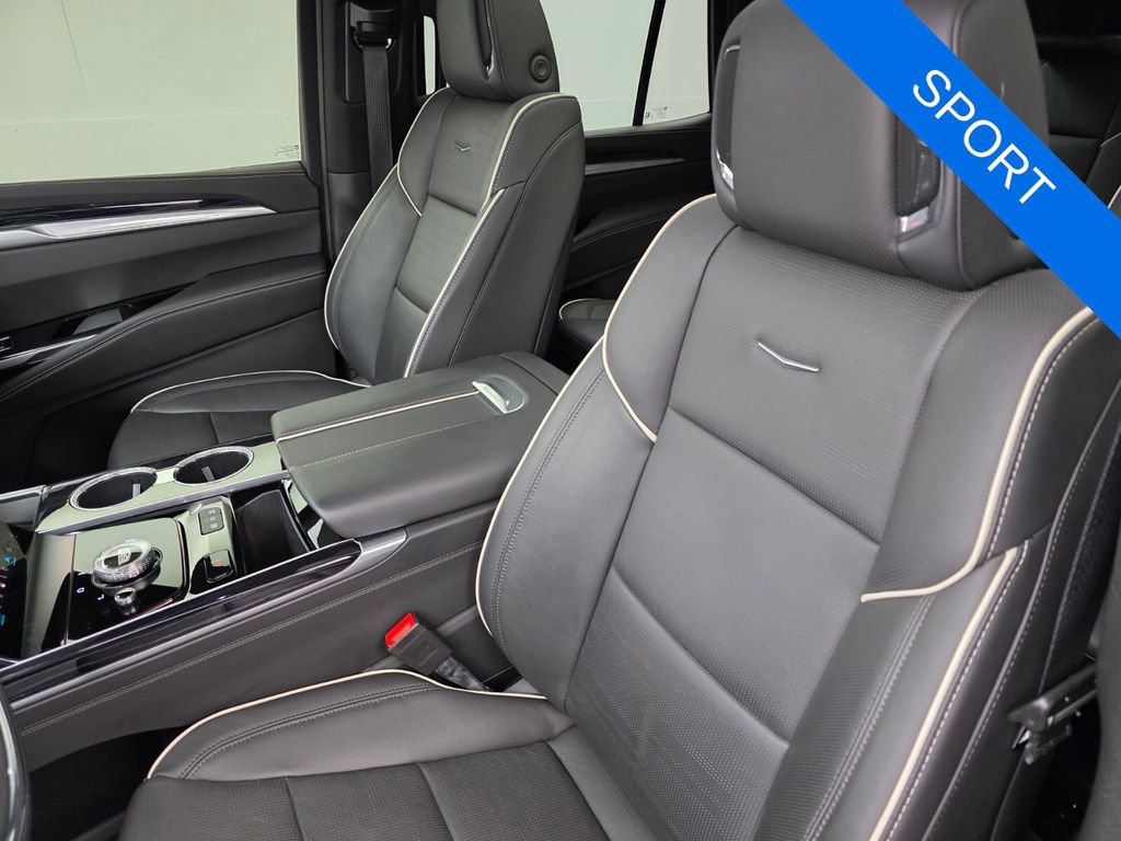 Used 2025 Cadillac Escalade Sport w/ Touring Package AWD/4WD image 11