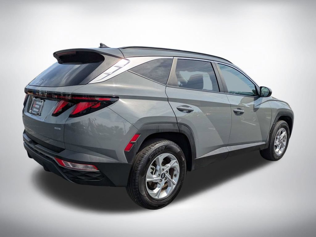 Used 2024 Hyundai Tucson SEL AWD/4WD image 4