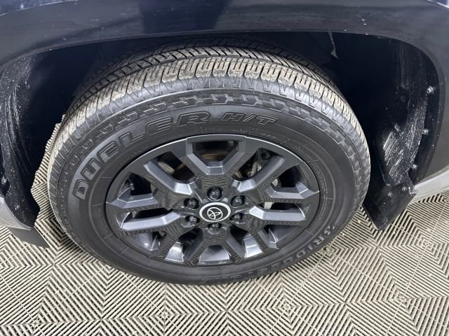 Used 2024 Toyota Sequoia Capstone image 10