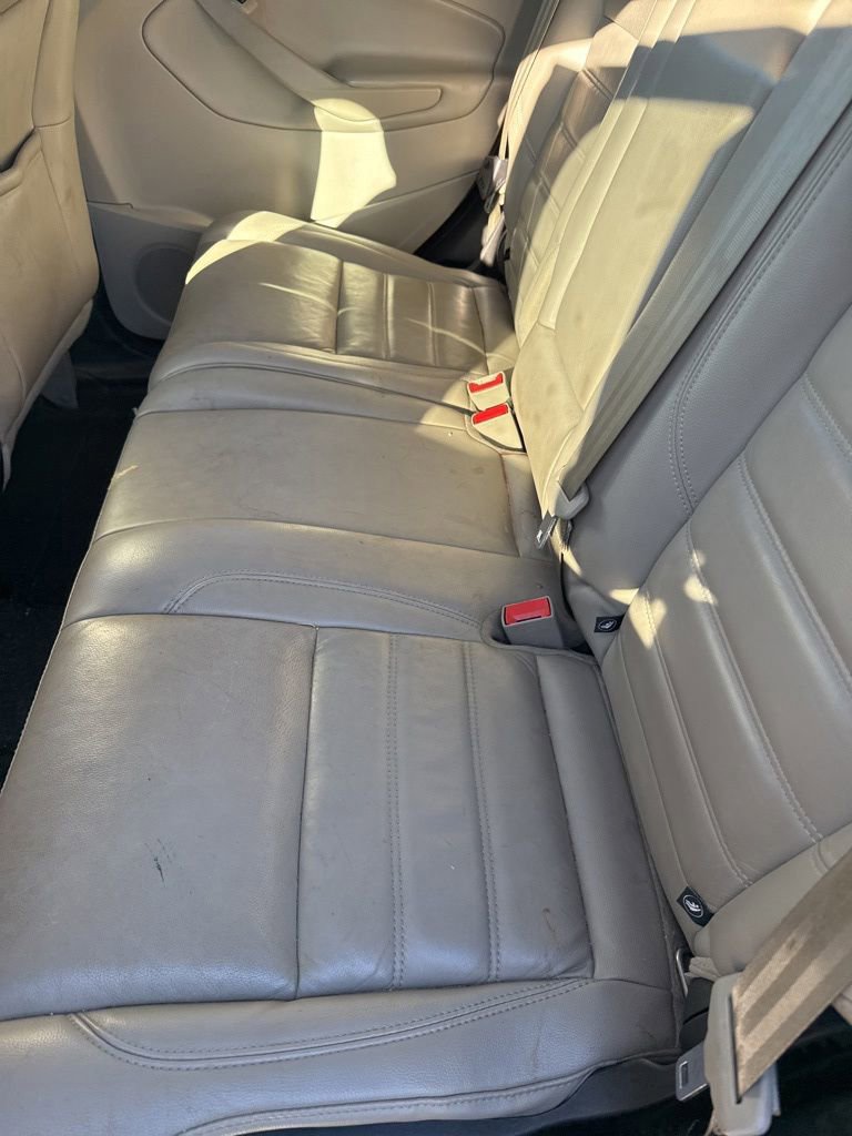 Used 2017 Ford Escape Titanium w/ Equipment Group 301A image 9