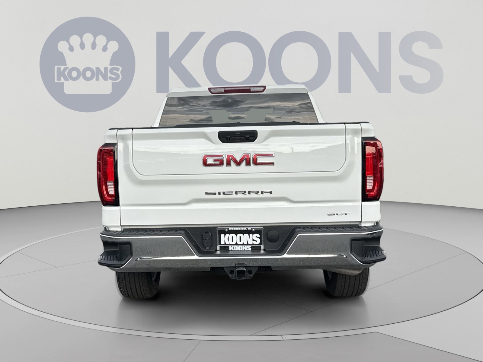 Used 2025 GMC Sierra 1500 SLT AWD/4WD image 5