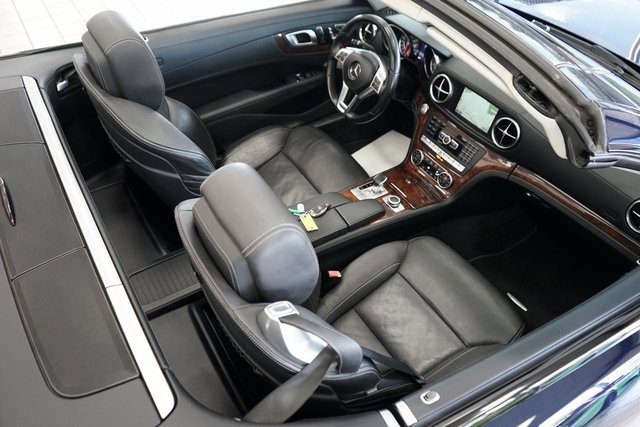 Used 2015 Mercedes-Benz SL 550 image 50