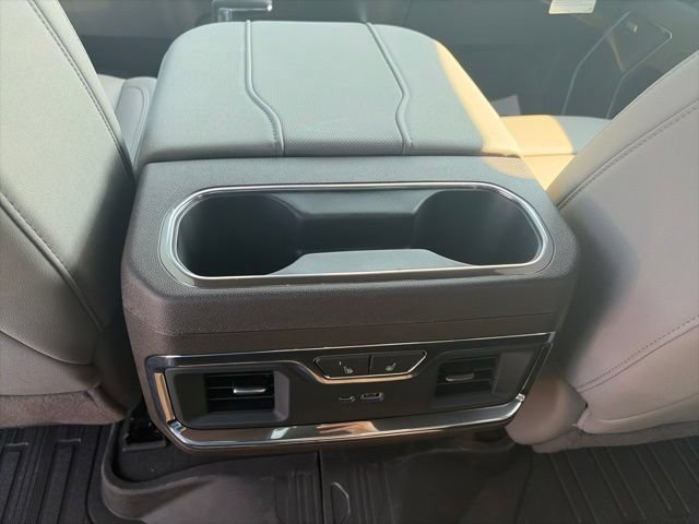 New 2026 GMC Sierra 1500 SLT w/ SLT Premium Plus Package AWD/4WD image 13