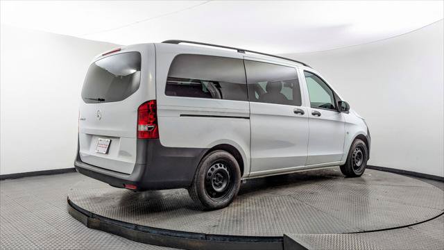 Used 2016 Mercedes-Benz Metris Passenger image 8