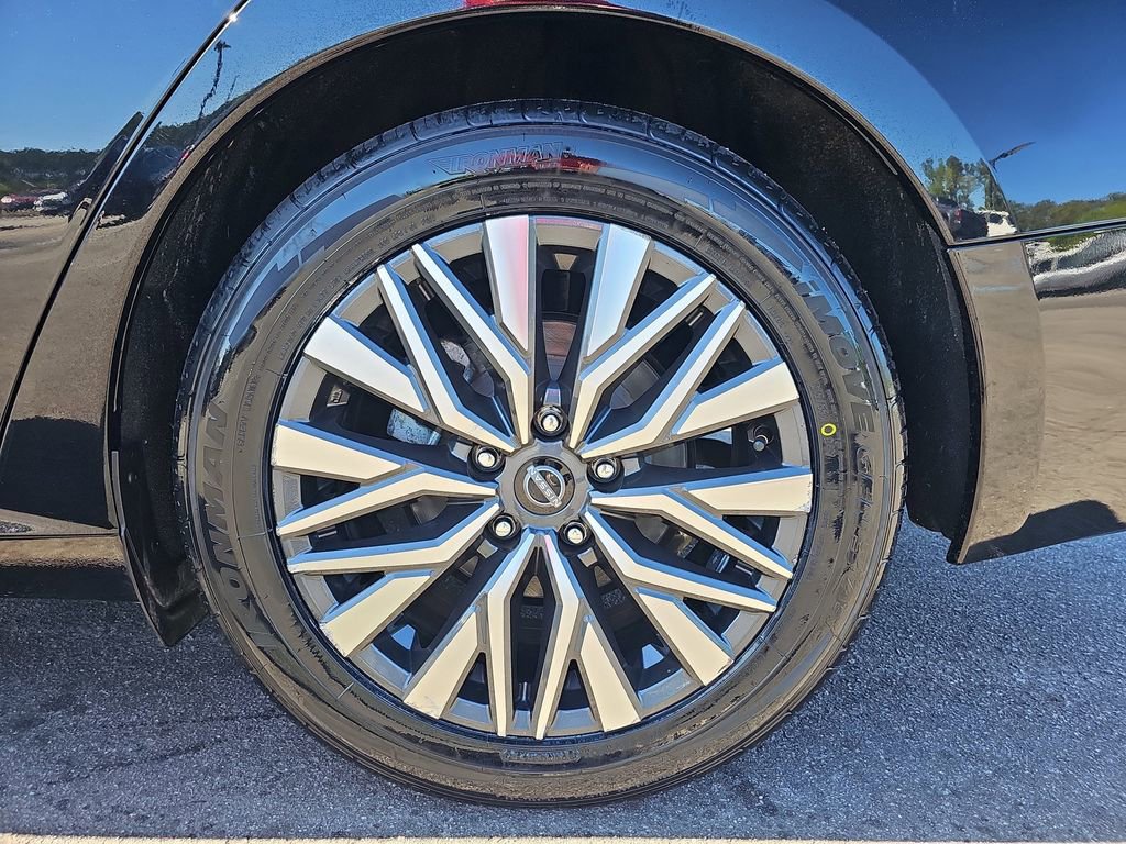 Used 2024 Nissan Altima 2.5 SV image 35
