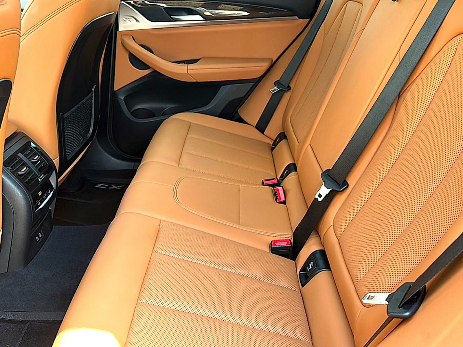 Used 2024 BMW X3 sDrive30i w/ Premium Package RWD image 19