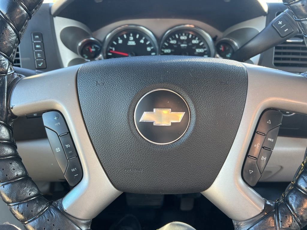 Used 2007 Chevrolet Silverado 2500 LT w/ 1LT Convenience Package image 24
