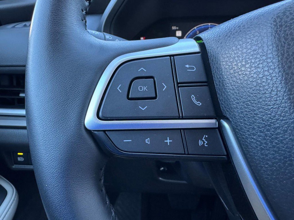 Certified 2025 Toyota Grand Highlander FWD image 16