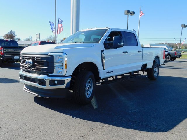 New 2026 Ford F350 XL image 4
