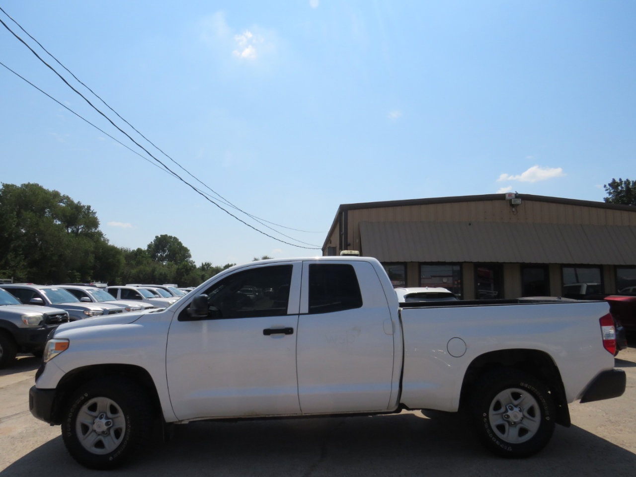 Used 2016 Toyota Tundra SR image 8
