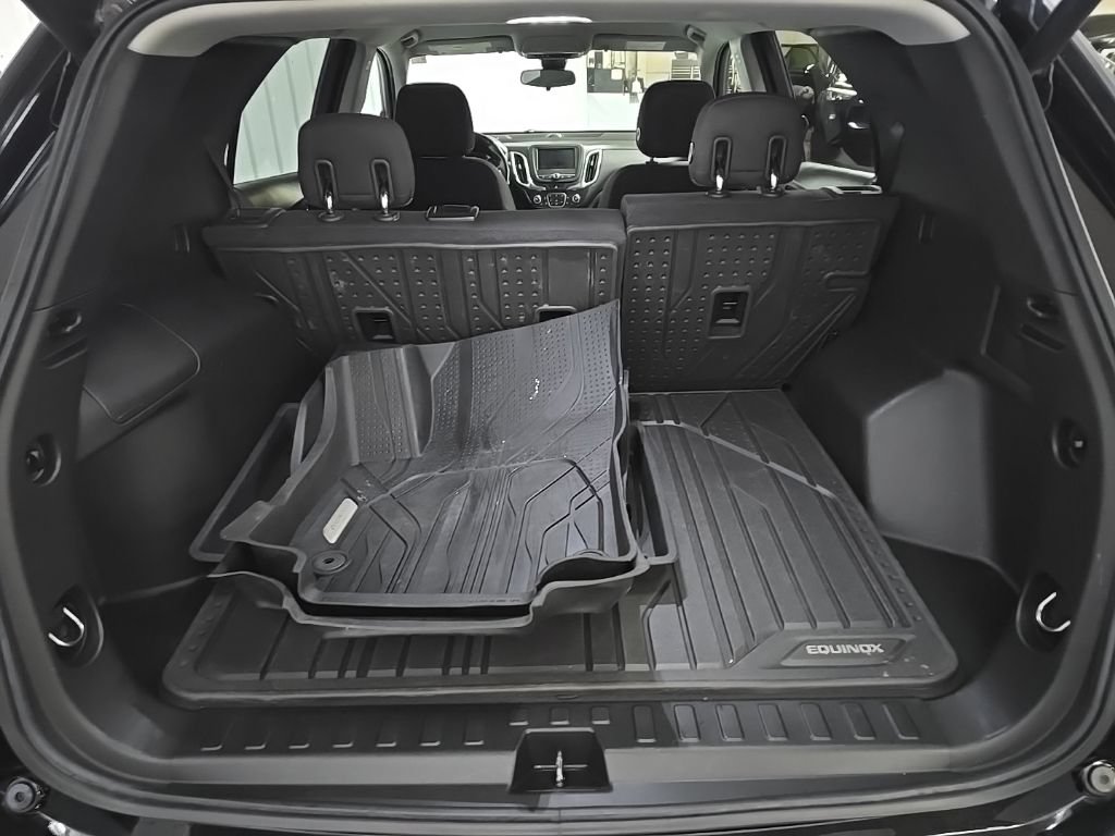 Used 2020 Chevrolet Equinox LT AWD/4WD image 11