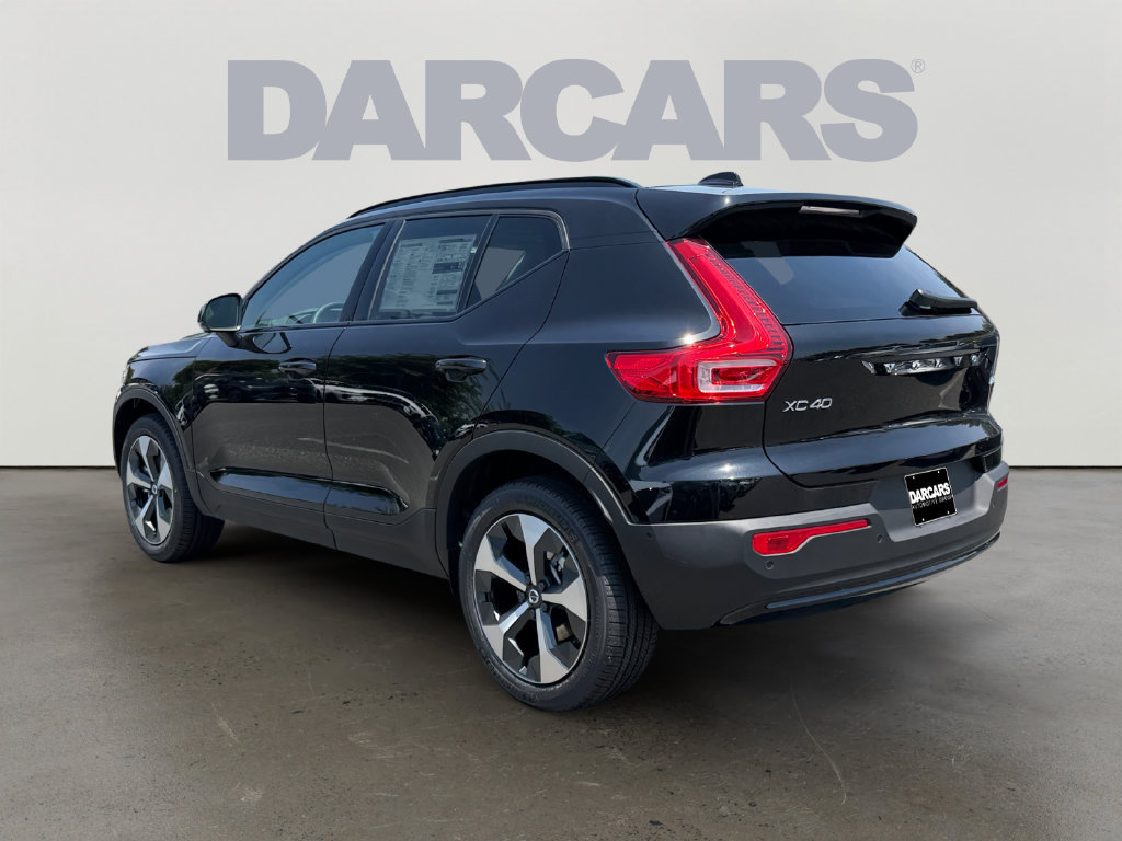 New 2026 Volvo XC40 B5 Plus w/ Protection Package Premier AWD/4WD image 3