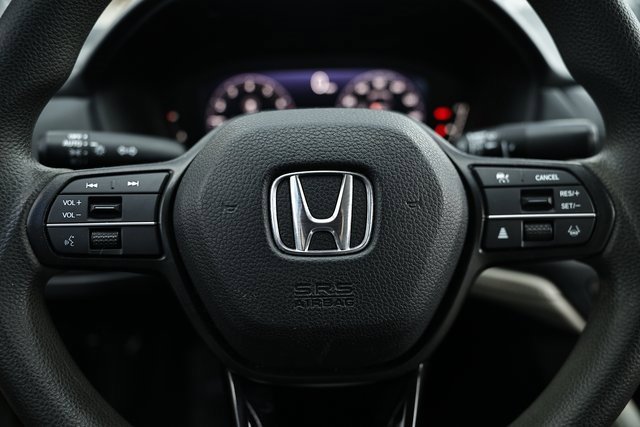 Used 2023 Honda Accord LX image 31