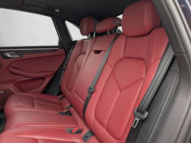 Used 2022 Porsche Macan GTS AWD/4WD image 15