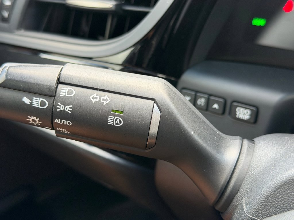 Used 2024 Lexus ES 350 F Sport w/ Accessory Package (Z2) FWD image 31