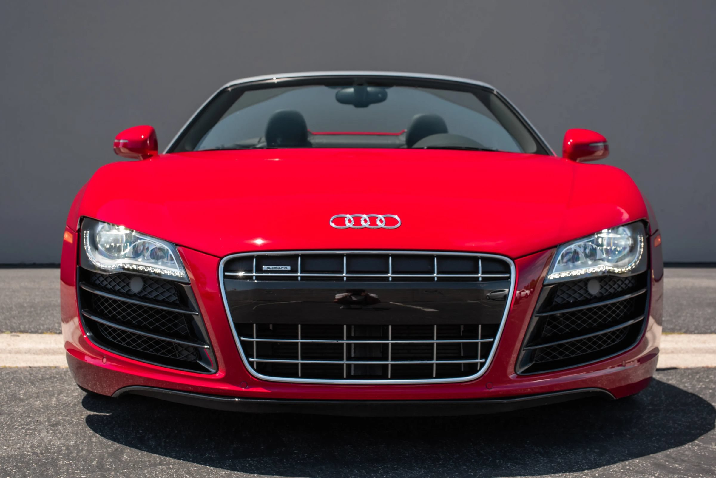 Used 2011 Audi R8 V10 AWD/4WD image 3