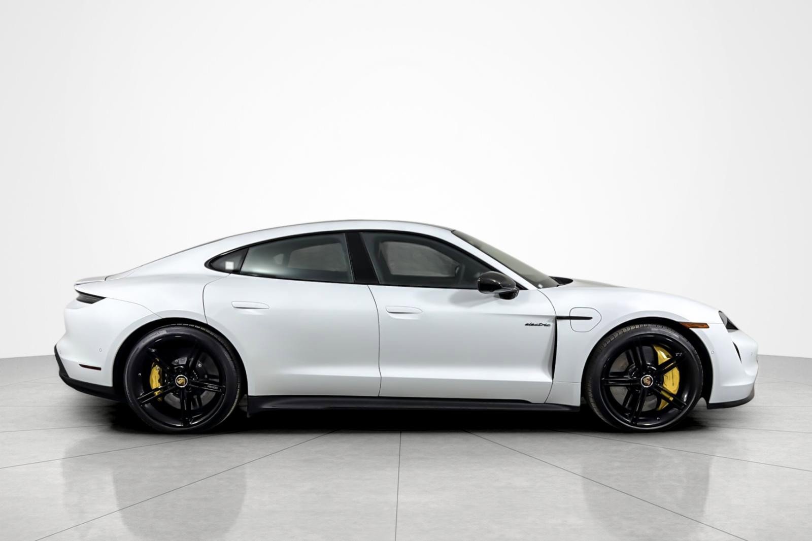Used 2020 Porsche Taycan Turbo S w/ Premium Package image 6