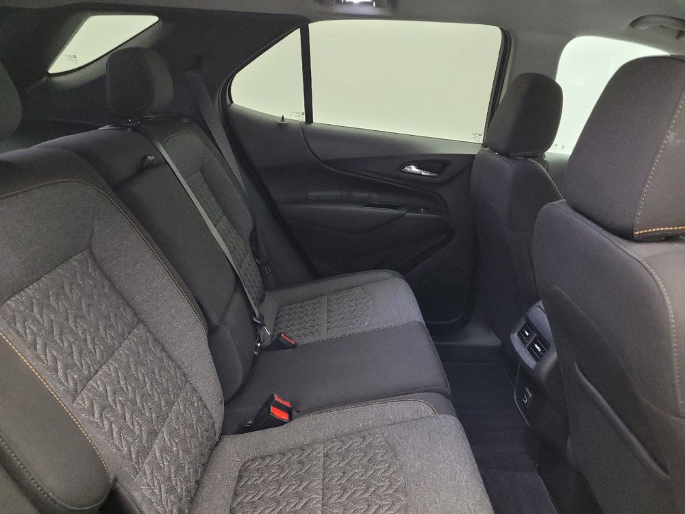 Used 2023 Chevrolet Equinox LT FWD image 19