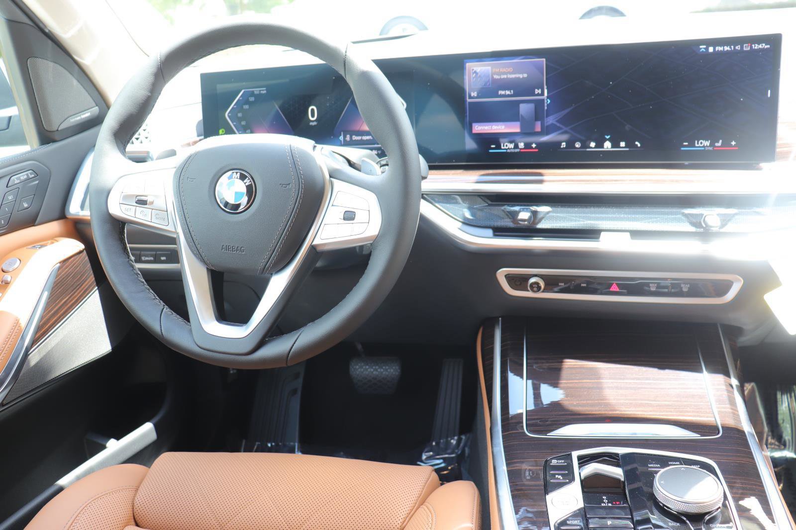 New 2026 BMW X7 xDrive40i w/ Premium Package image 34