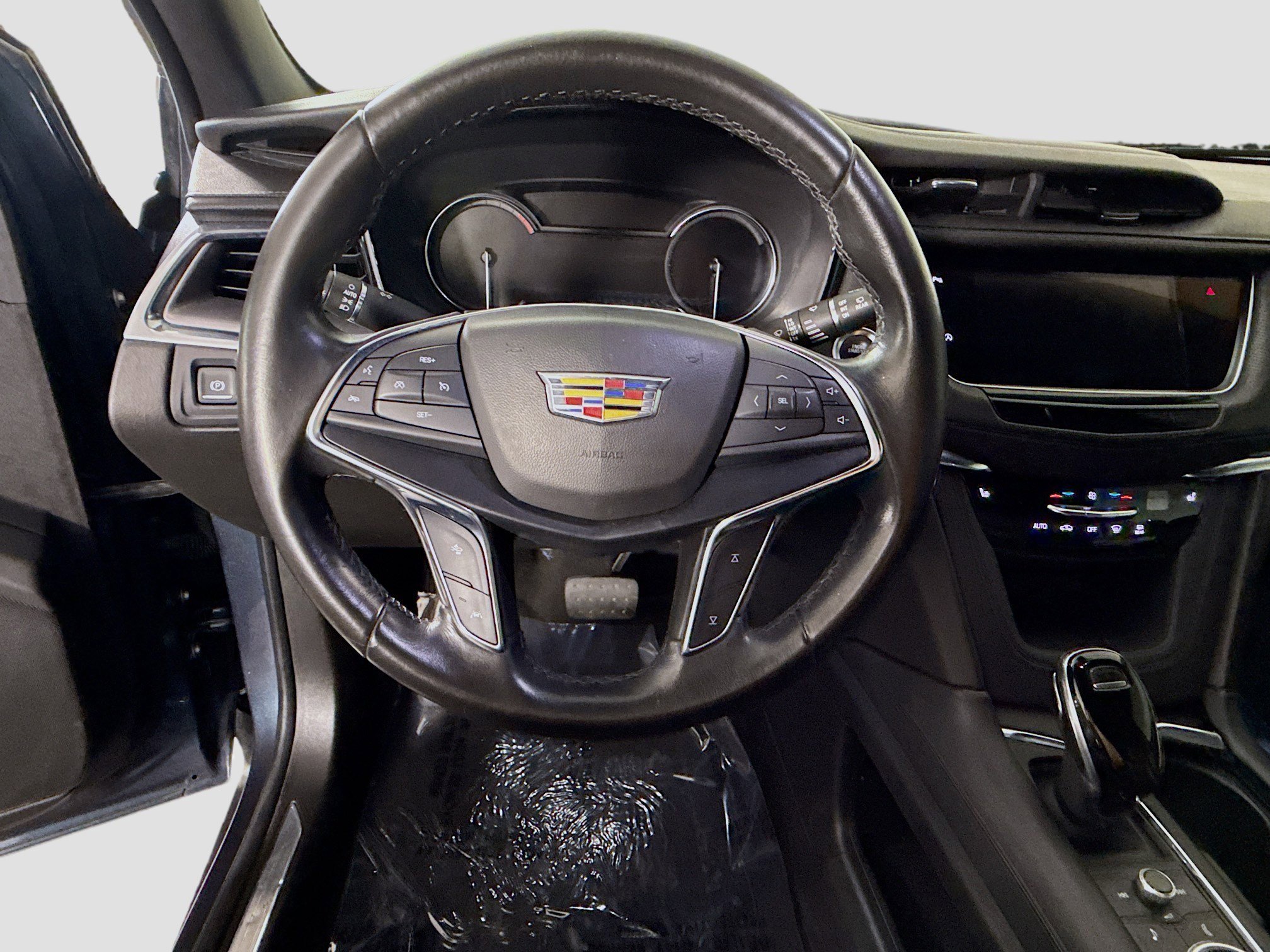 Used 2020 Cadillac XT5 Luxury FWD image 13