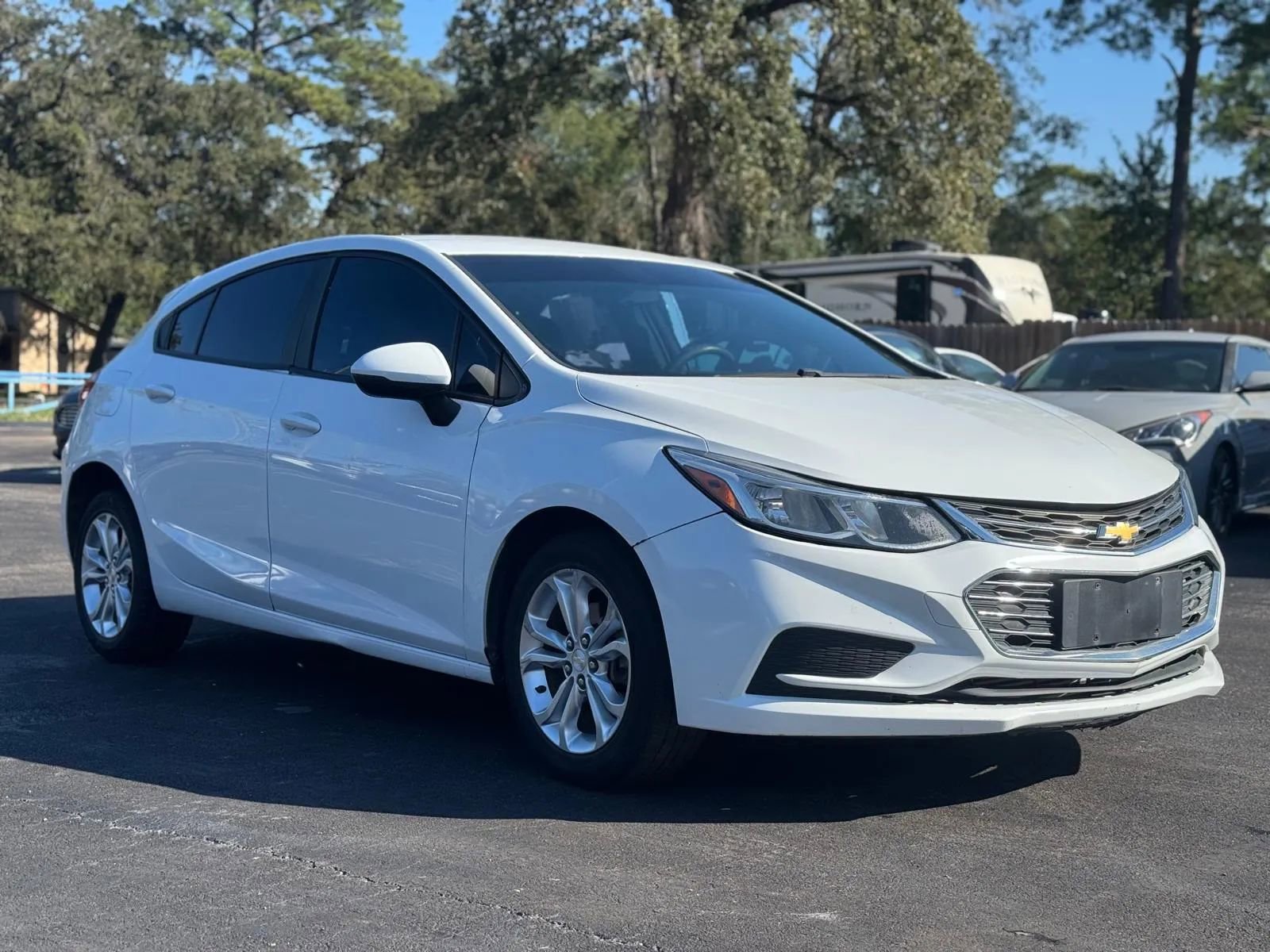 Used 2019 Chevrolet Cruze LS w/ LS Convenience Package image 4