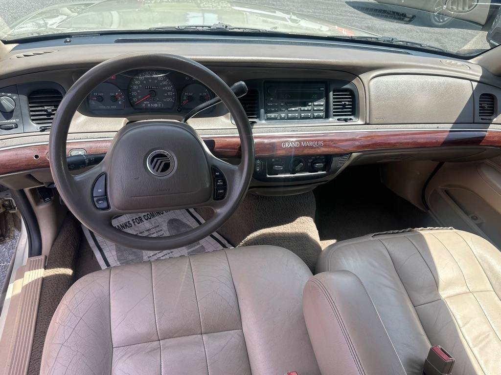 Used 2004 Mercury Grand Marquis GS RWD image 30