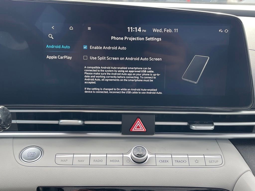 Used 2023 Hyundai Elantra Limited image 11