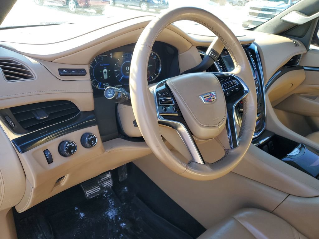 Used 2018 Cadillac Escalade ESV Platinum image 8