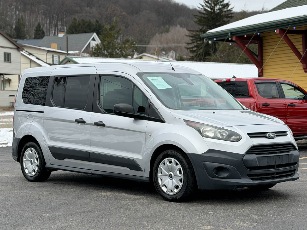 Used 2016 Ford Transit Connect XL image 1